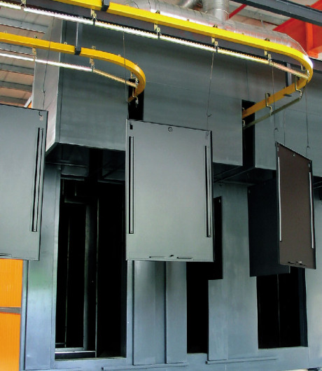 Convoyeur aérien pour ligne de peinture </br> Ligne de thermolaquage / Ligne de traitement de surface